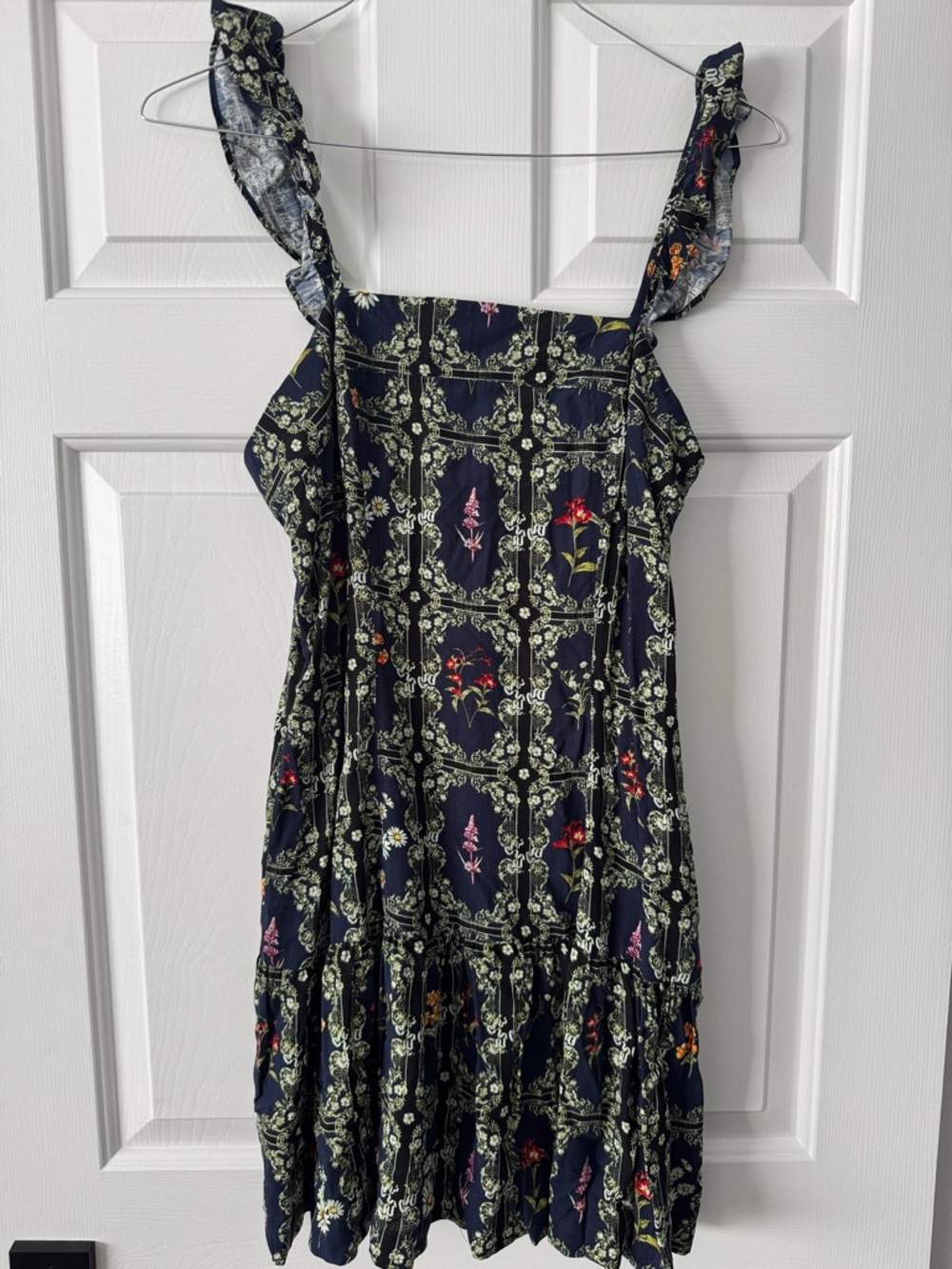 Aguabendita navy floral sundress with side zip and pockets. NWT. size medium